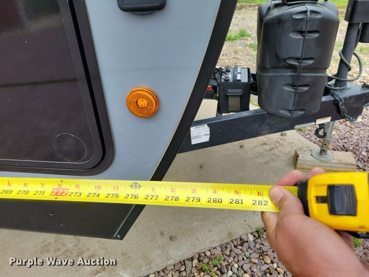 image for item DX7093 2021 Venture Stratus 231VRB camper