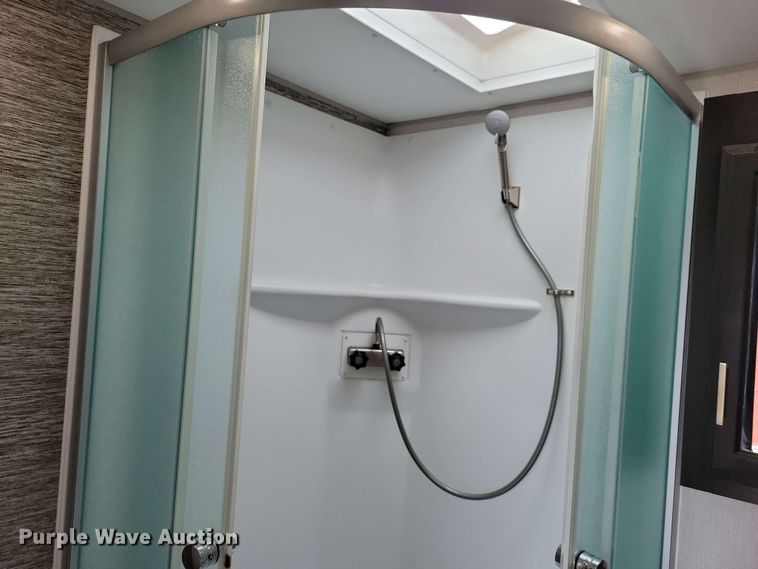 image for item DX7093 2021 Venture Stratus 231VRB camper