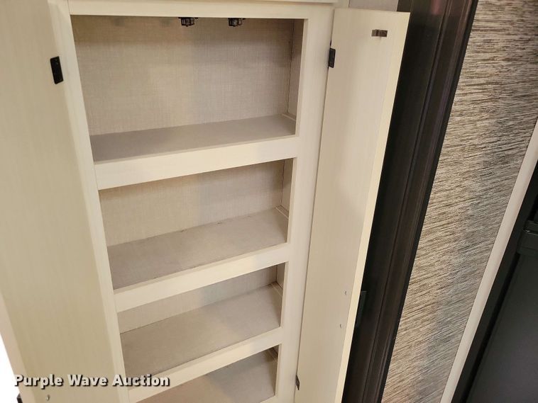 image for item DX7093 2021 Venture Stratus 231VRB camper