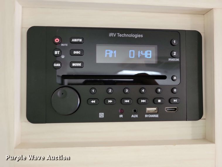 image for item DX7093 2021 Venture Stratus 231VRB camper