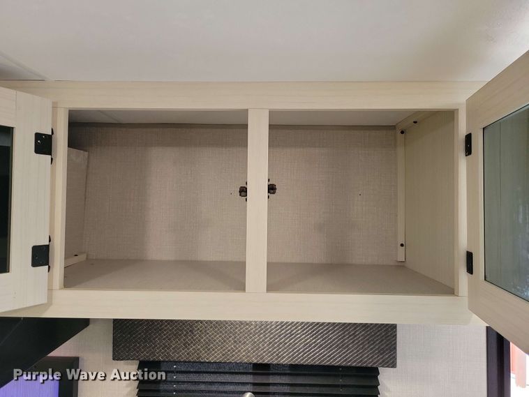 image for item DX7093 2021 Venture Stratus 231VRB camper