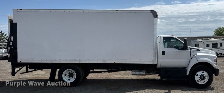 image for item DY0054 2017 Ford F650 box truck