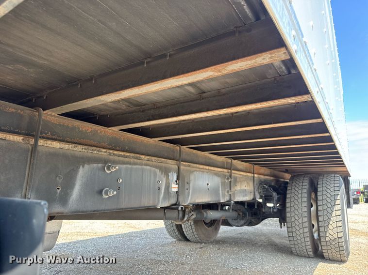 image for item DY0054 2017 Ford F650 box truck