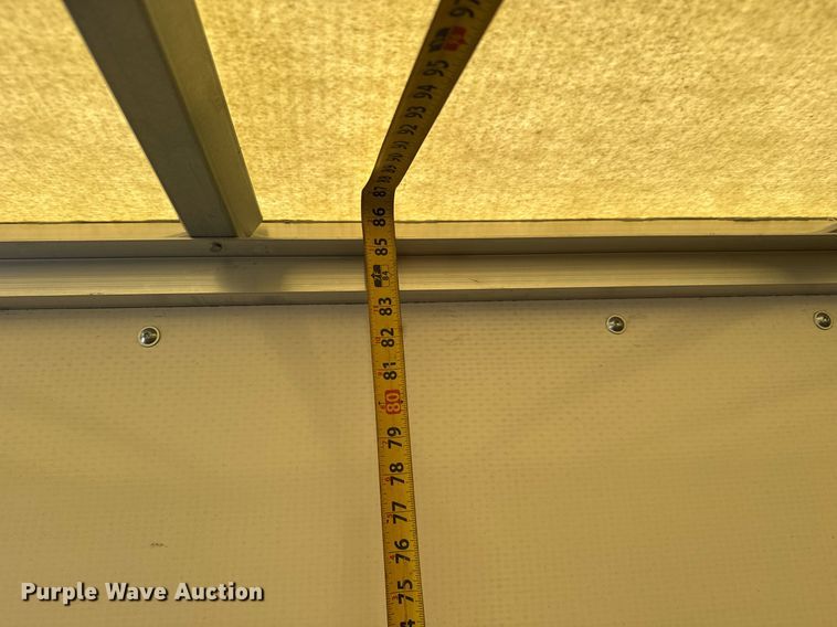 image for item DY0054 2017 Ford F650 box truck