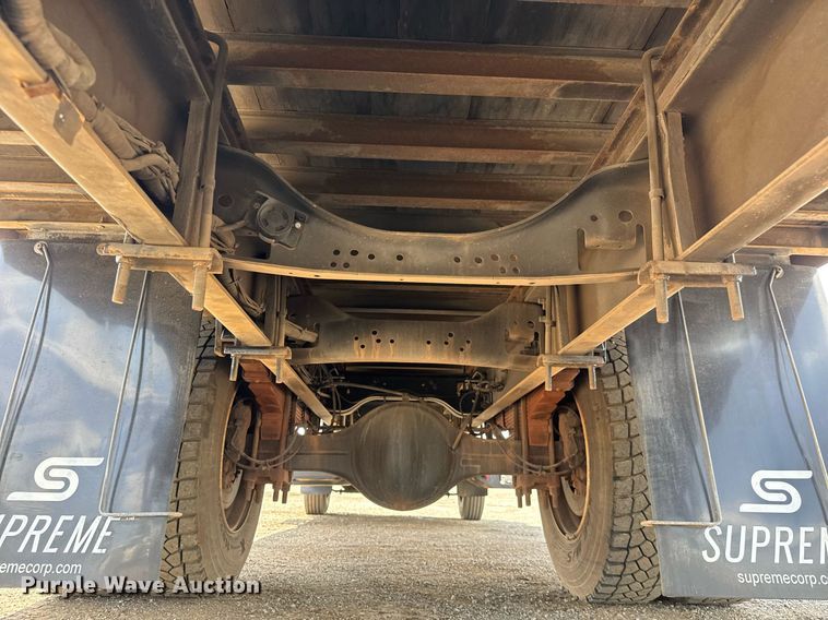 image for item DY0054 2017 Ford F650 box truck