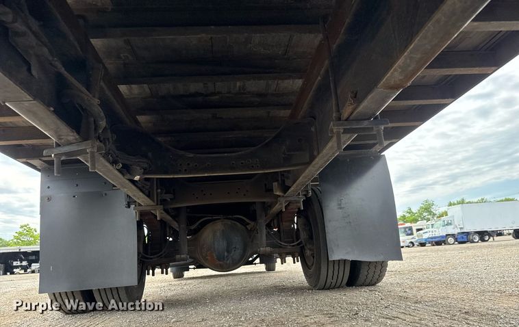 image for item DY0056 2017 Ford F650 box truck