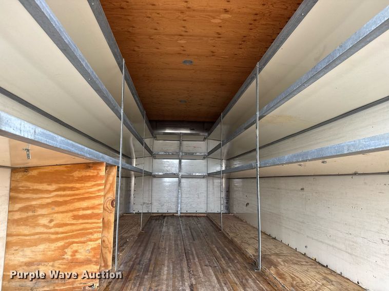 image for item DY0056 2017 Ford F650 box truck