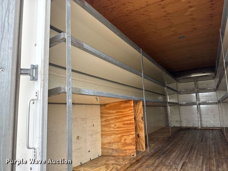 image for item DY0056 2017 Ford F650 box truck