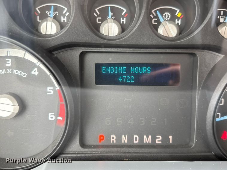 image for item DY0056 2017 Ford F650 box truck