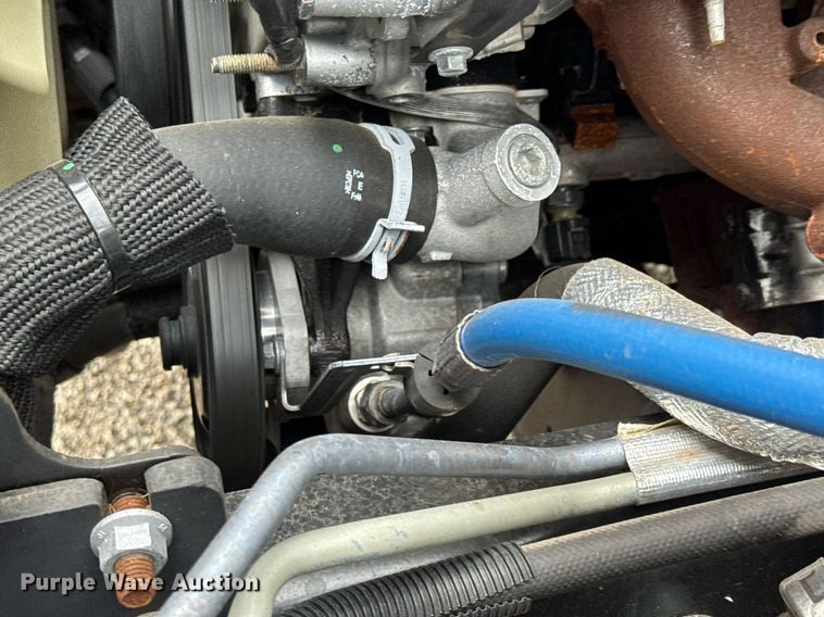 image for item DY0056 2017 Ford F650 box truck