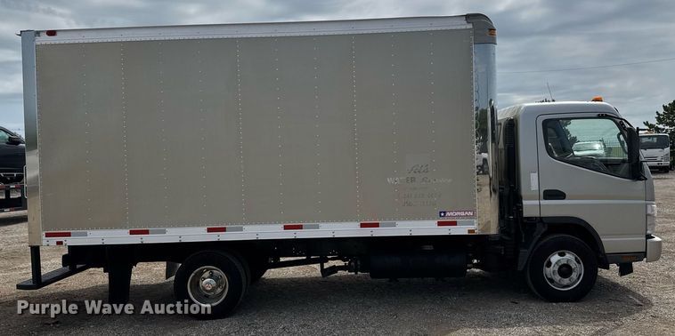 image for item DY0066 2008 Mitsubishi Fuso box truck