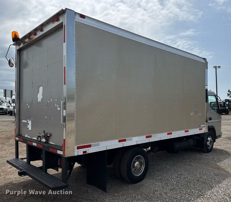 image for item DY0066 2008 Mitsubishi Fuso box truck