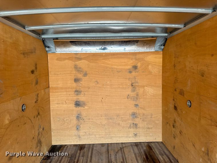 image for item DY0066 2008 Mitsubishi Fuso box truck