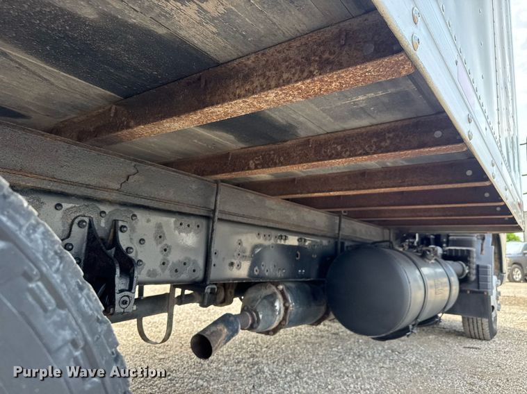 image for item DY0066 2008 Mitsubishi Fuso box truck