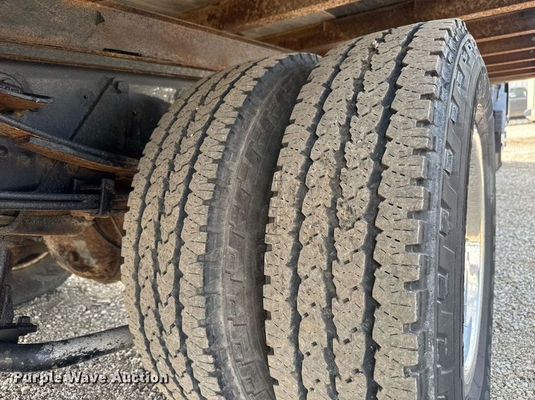 image for item DY0066 2008 Mitsubishi Fuso box truck