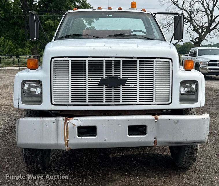 image for item DY0193 1991 Chevrolet Kodiak flatbed truck