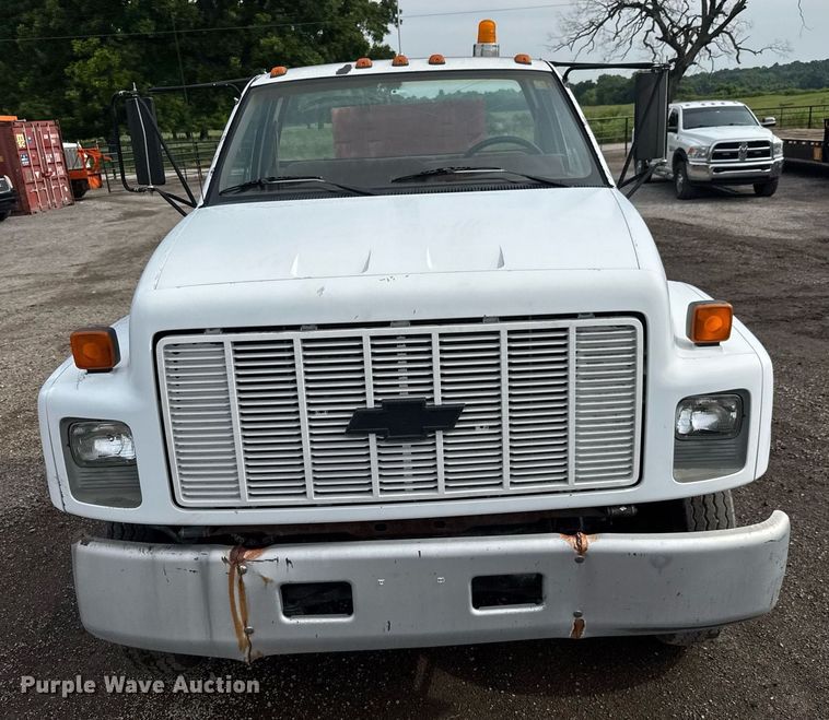 image for item DY0193 1991 Chevrolet Kodiak flatbed truck