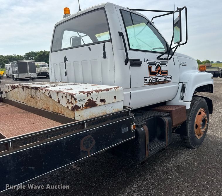 image for item DY0193 1991 Chevrolet Kodiak flatbed truck