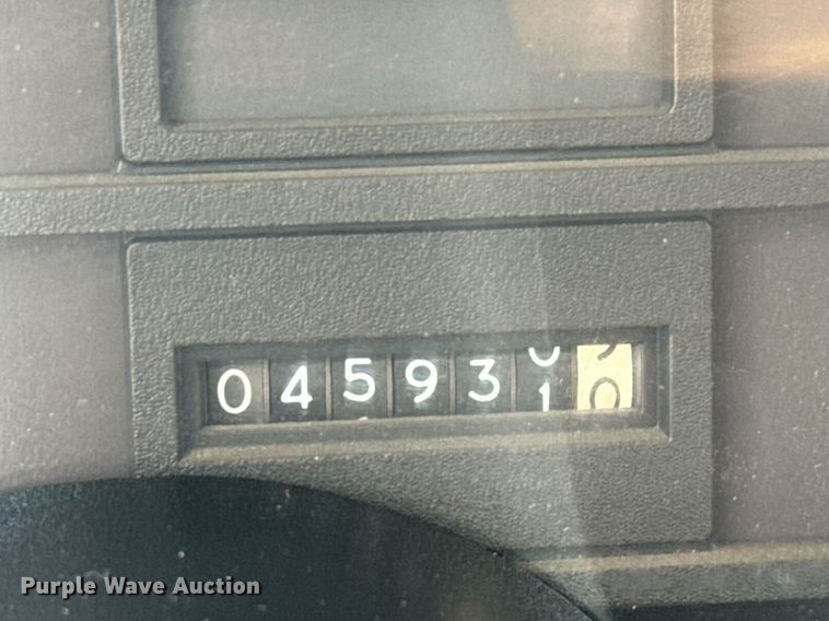 image for item DY0193 1991 Chevrolet Kodiak flatbed truck