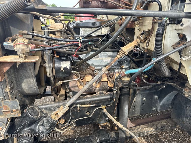 image for item DY0193 1991 Chevrolet Kodiak flatbed truck