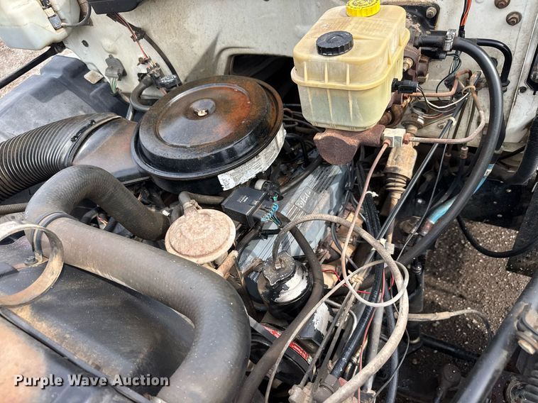 image for item DY0193 1991 Chevrolet Kodiak flatbed truck