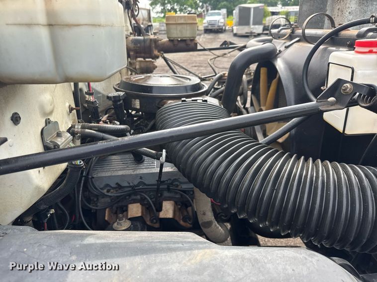 image for item DY0193 1991 Chevrolet Kodiak flatbed truck