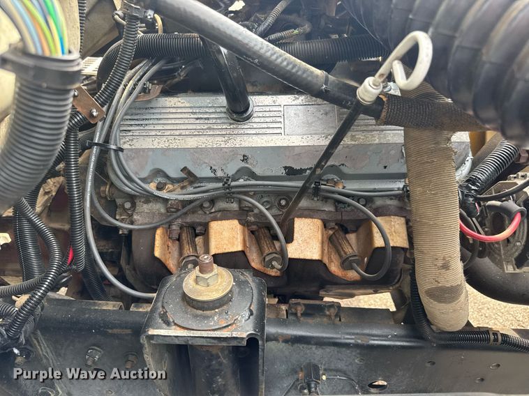 image for item DY0193 1991 Chevrolet Kodiak flatbed truck