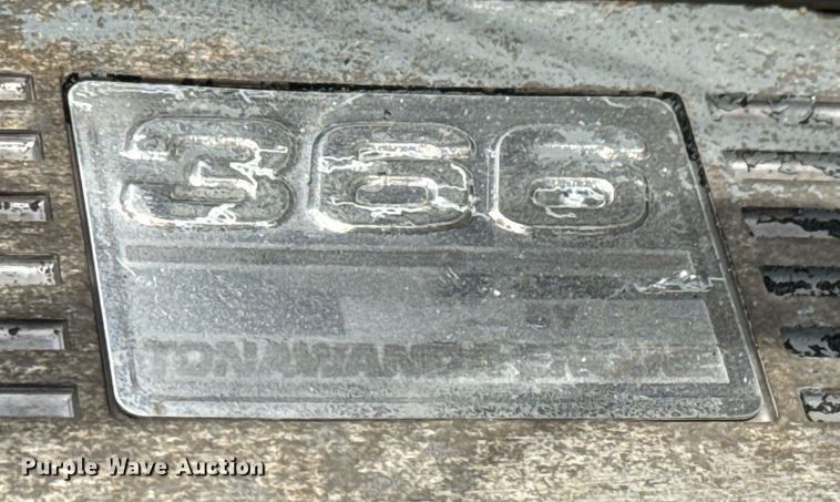 image for item DY0193 1991 Chevrolet Kodiak flatbed truck