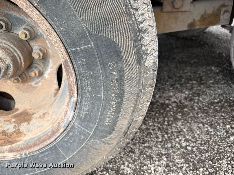 image for item DY0193 1991 Chevrolet Kodiak flatbed truck