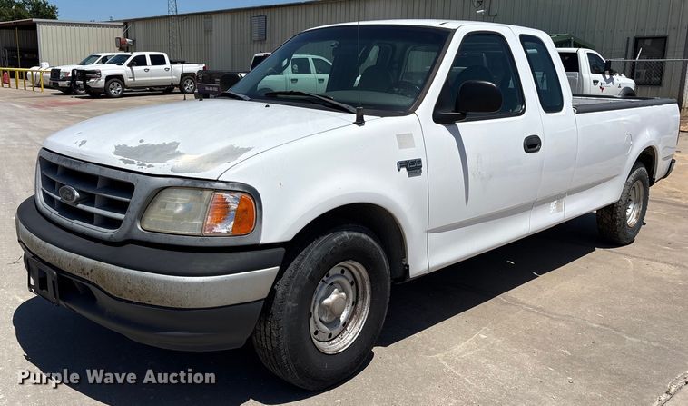 image for item DY0643 2000 Ford F150 SuperCab pickup truck