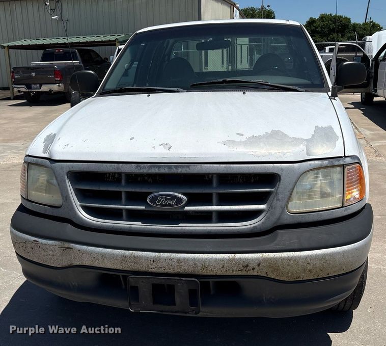 image for item DY0643 2000 Ford F150 SuperCab pickup truck