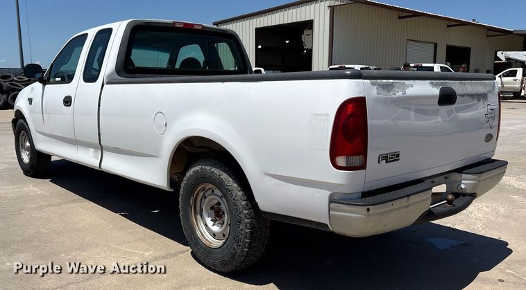 image for item DY0643 2000 Ford F150 SuperCab pickup truck