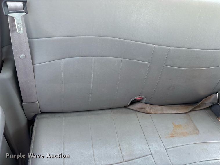 image for item DY0643 2000 Ford F150 SuperCab pickup truck