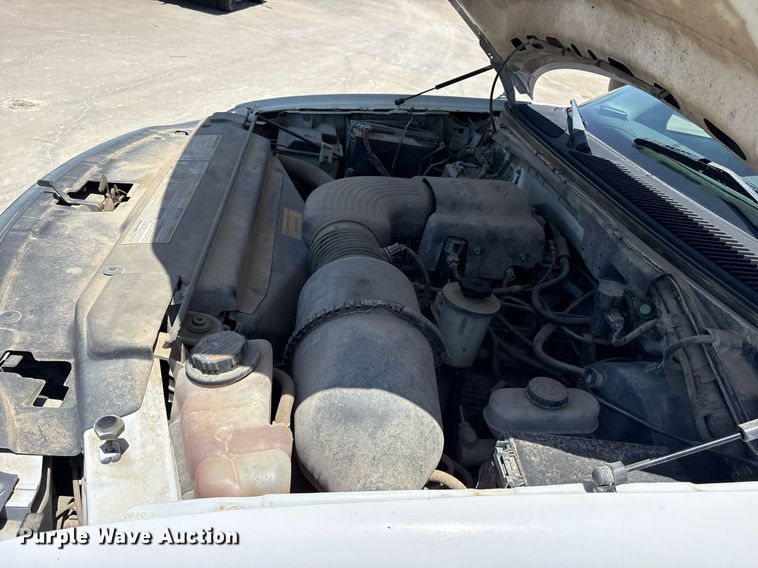 image for item DY0643 2000 Ford F150 SuperCab pickup truck