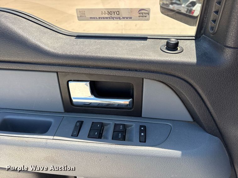 image for item DY0644 2014 Ford F150 SuperCab pickup truck