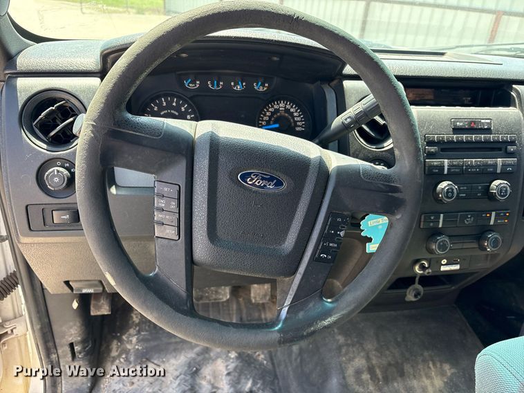 image for item DY0644 2014 Ford F150 SuperCab pickup truck