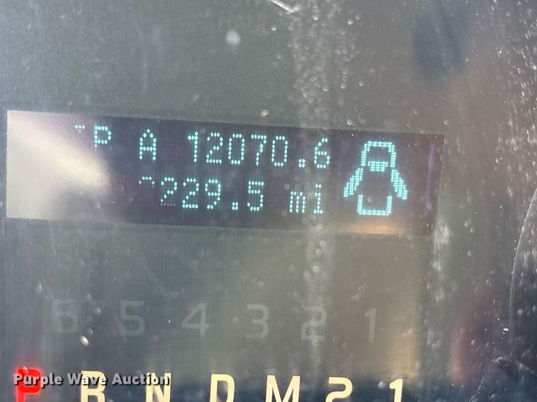 image for item DY0644 2014 Ford F150 SuperCab pickup truck