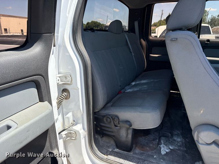 image for item DY0644 2014 Ford F150 SuperCab pickup truck