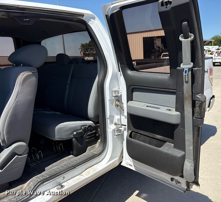 image for item DY0644 2014 Ford F150 SuperCab pickup truck