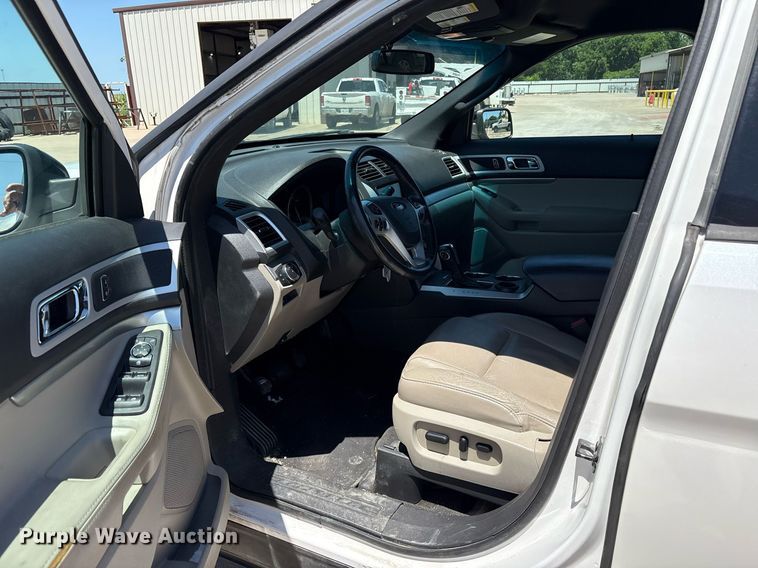 image for item DY0645 2012 Ford Explorer XLT SUV