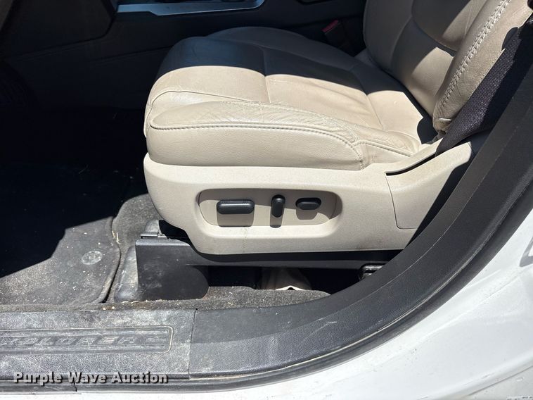 image for item DY0645 2012 Ford Explorer XLT SUV