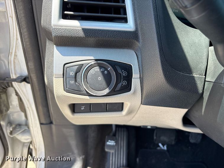 image for item DY0645 2012 Ford Explorer XLT SUV