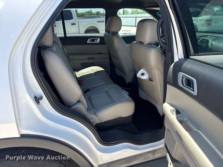 image for item DY0645 2012 Ford Explorer XLT SUV