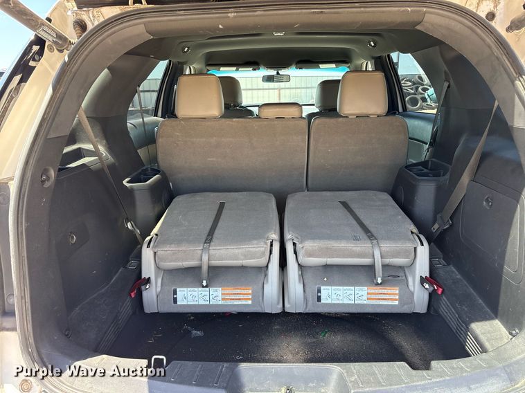 image for item DY0645 2012 Ford Explorer XLT SUV