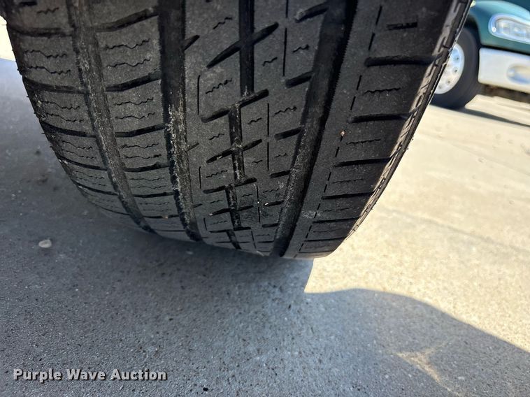 image for item DY0645 2012 Ford Explorer XLT SUV