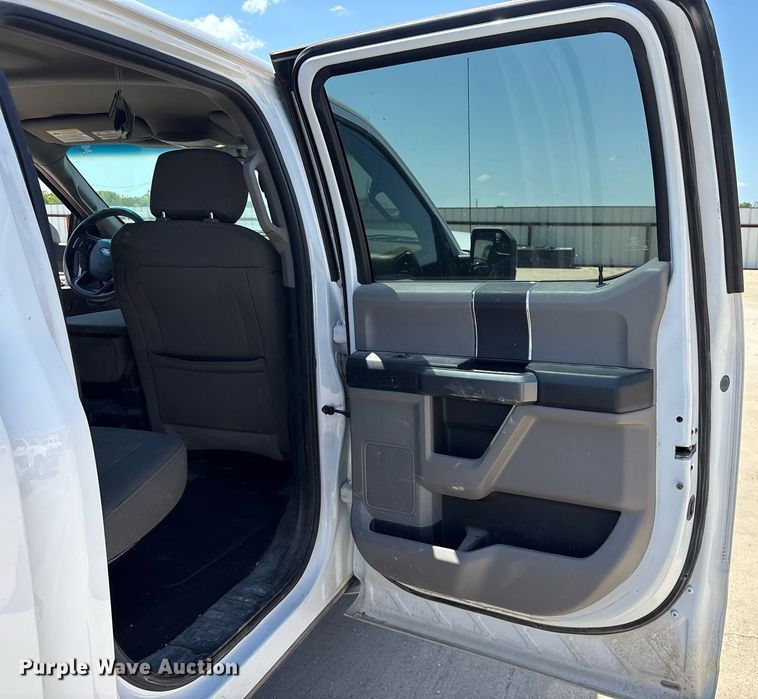 image for item DY0646 2018 Ford F150 SuperCrew pickup truck