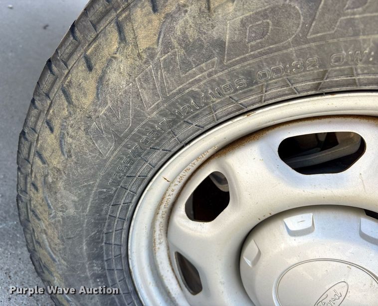 image for item DY0647 2013 Ford F150 SuperCrew pickup truck