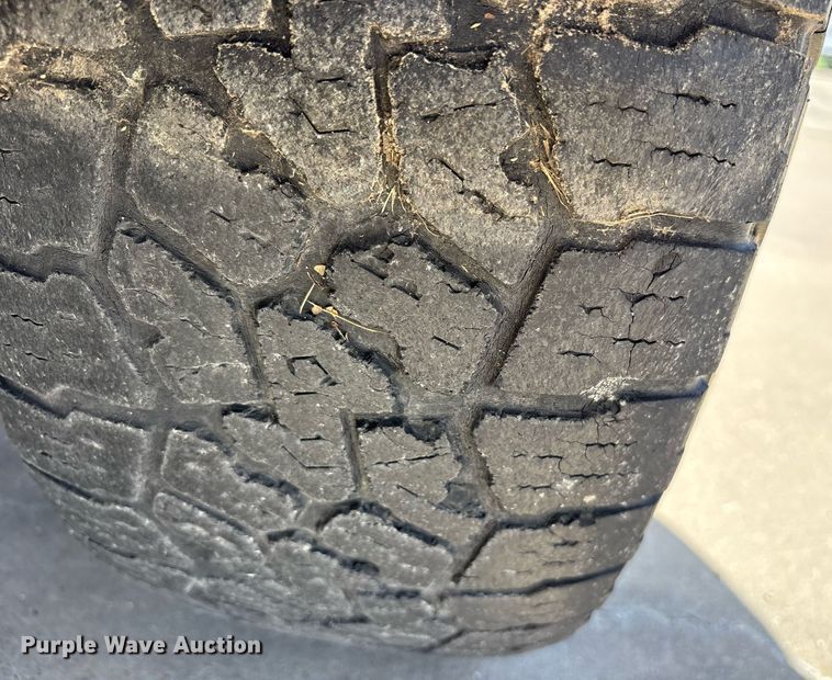 image for item DY0647 2013 Ford F150 SuperCrew pickup truck