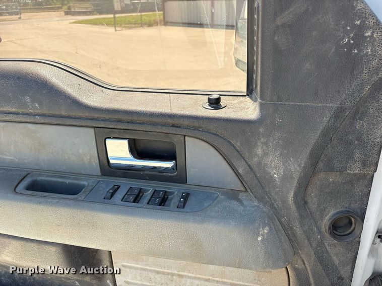 image for item DY0649 2012 Ford F150 SuperCrew pickup truck