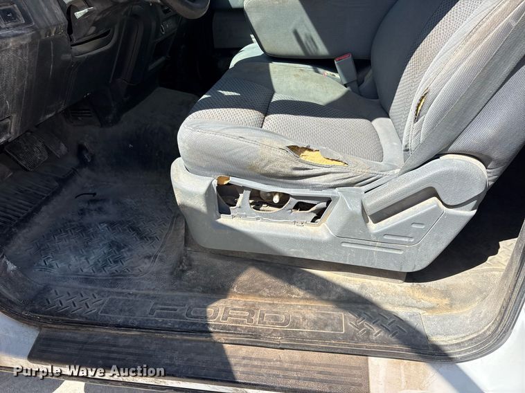 image for item DY0649 2012 Ford F150 SuperCrew pickup truck